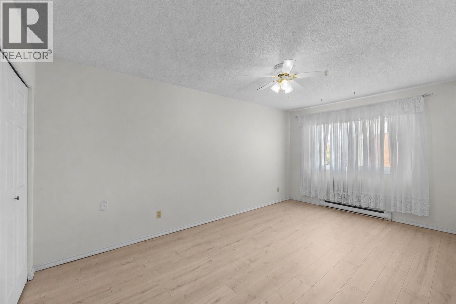 307 1056 Bernard Avenue, Kelowna