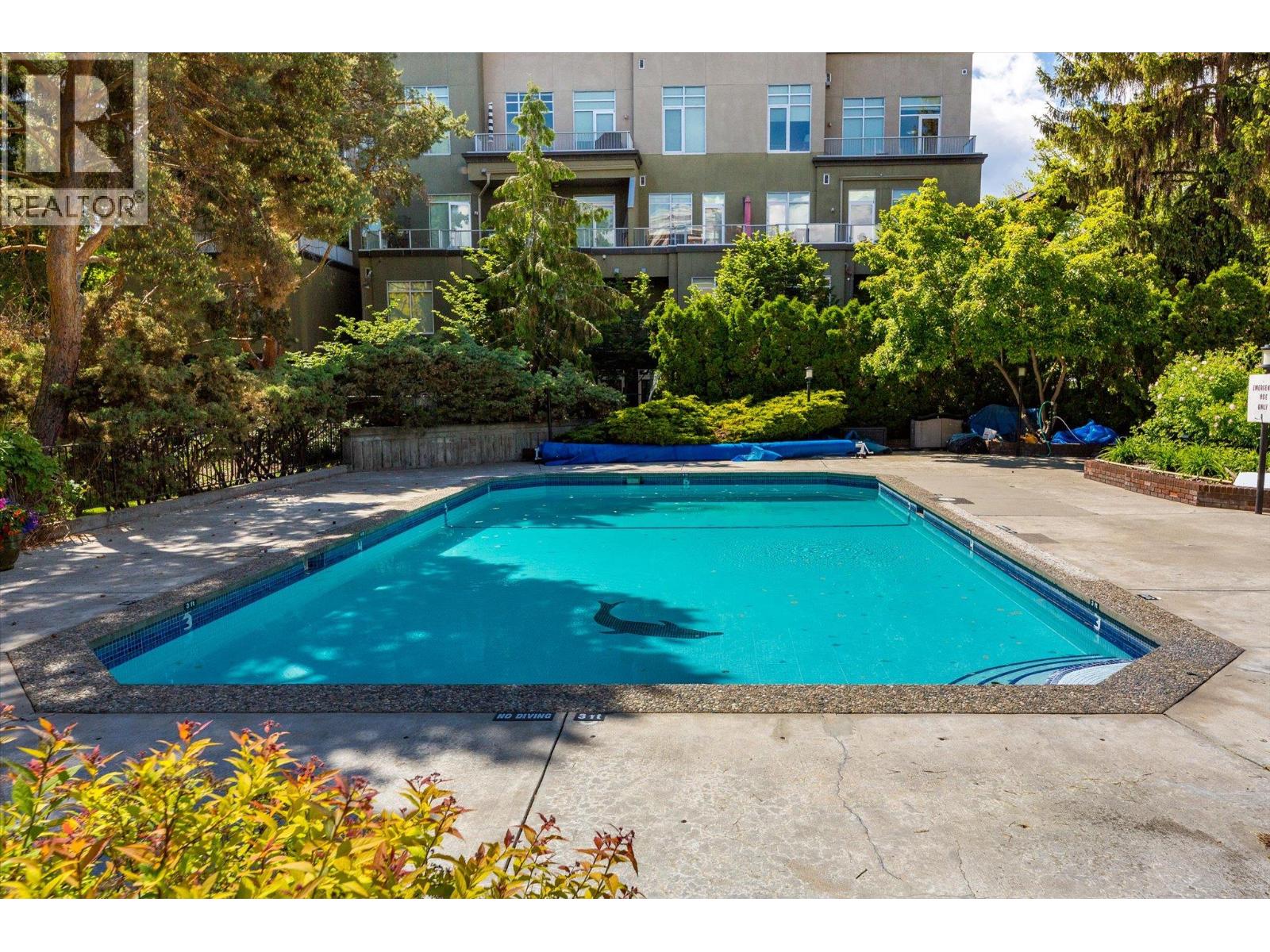 307 1056 Bernard Avenue, Kelowna