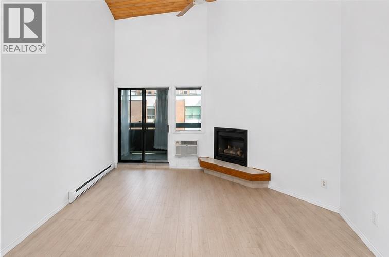 307 1056 Bernard Avenue, Kelowna