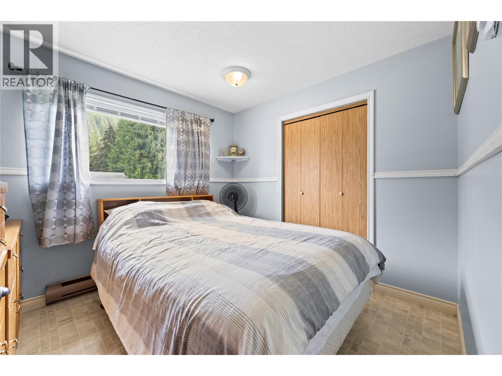 410 0ak Avenue - 13