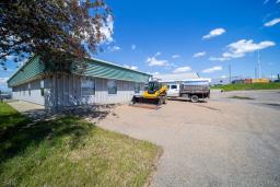 9750 35th Ave Nw, Edmonton, AB T6E6J6 Photo 9