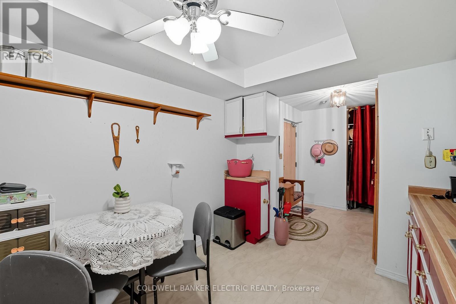 #301 1 HERITAGE WAY - 27