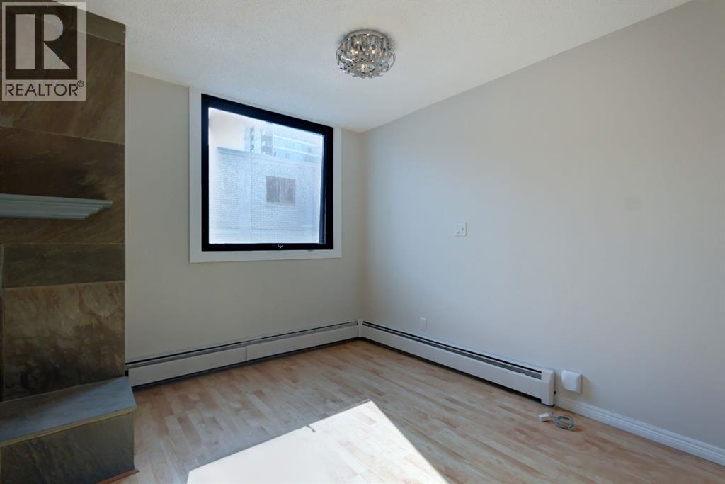#602 215 14 Avenue SW - 27