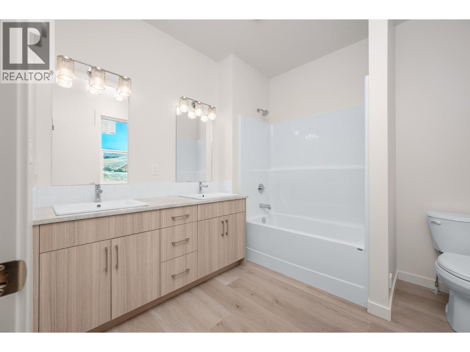 4313 Painted Turtle Drive, Vernon