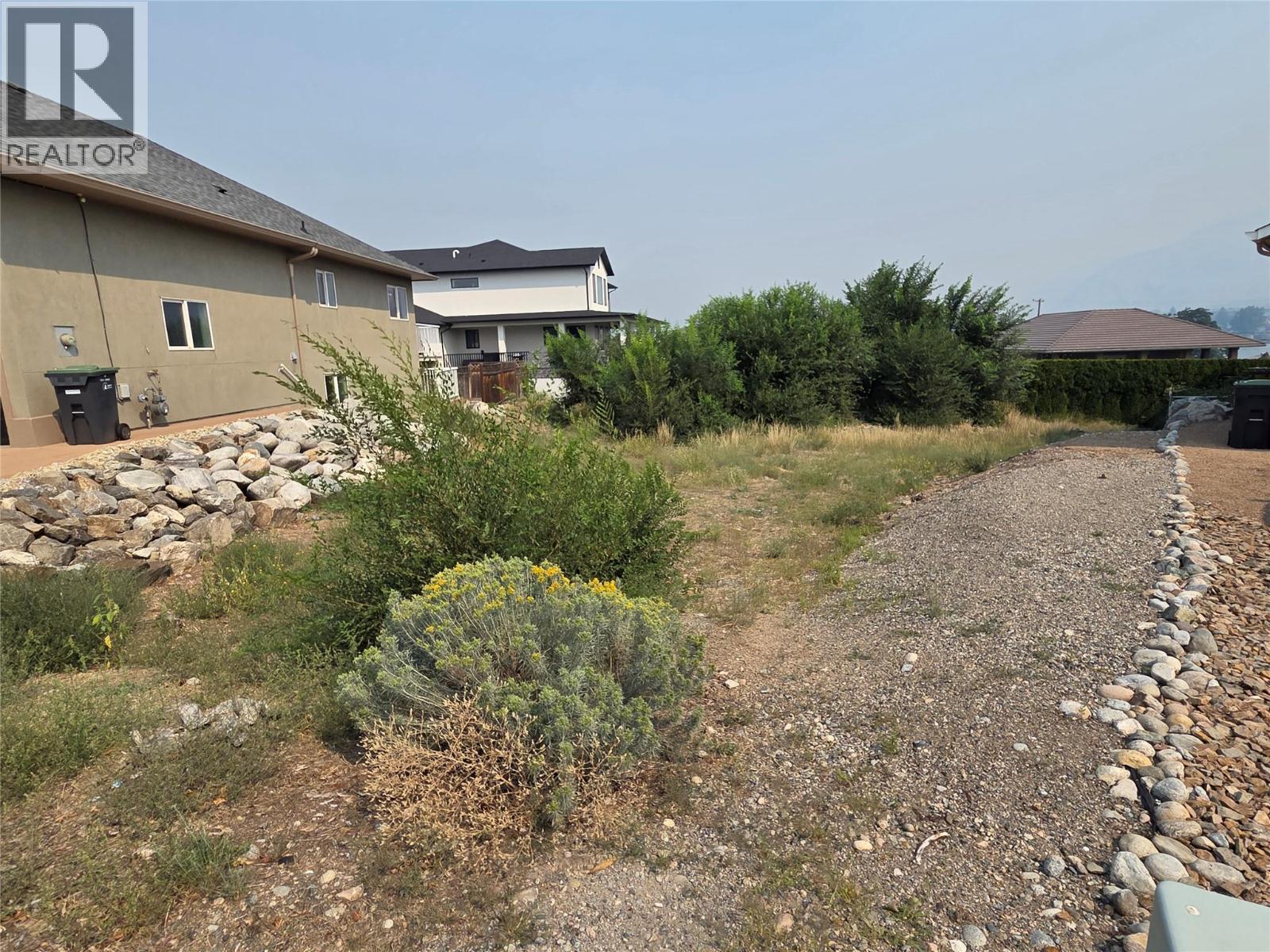 6951 CABERNET Place, Oliver