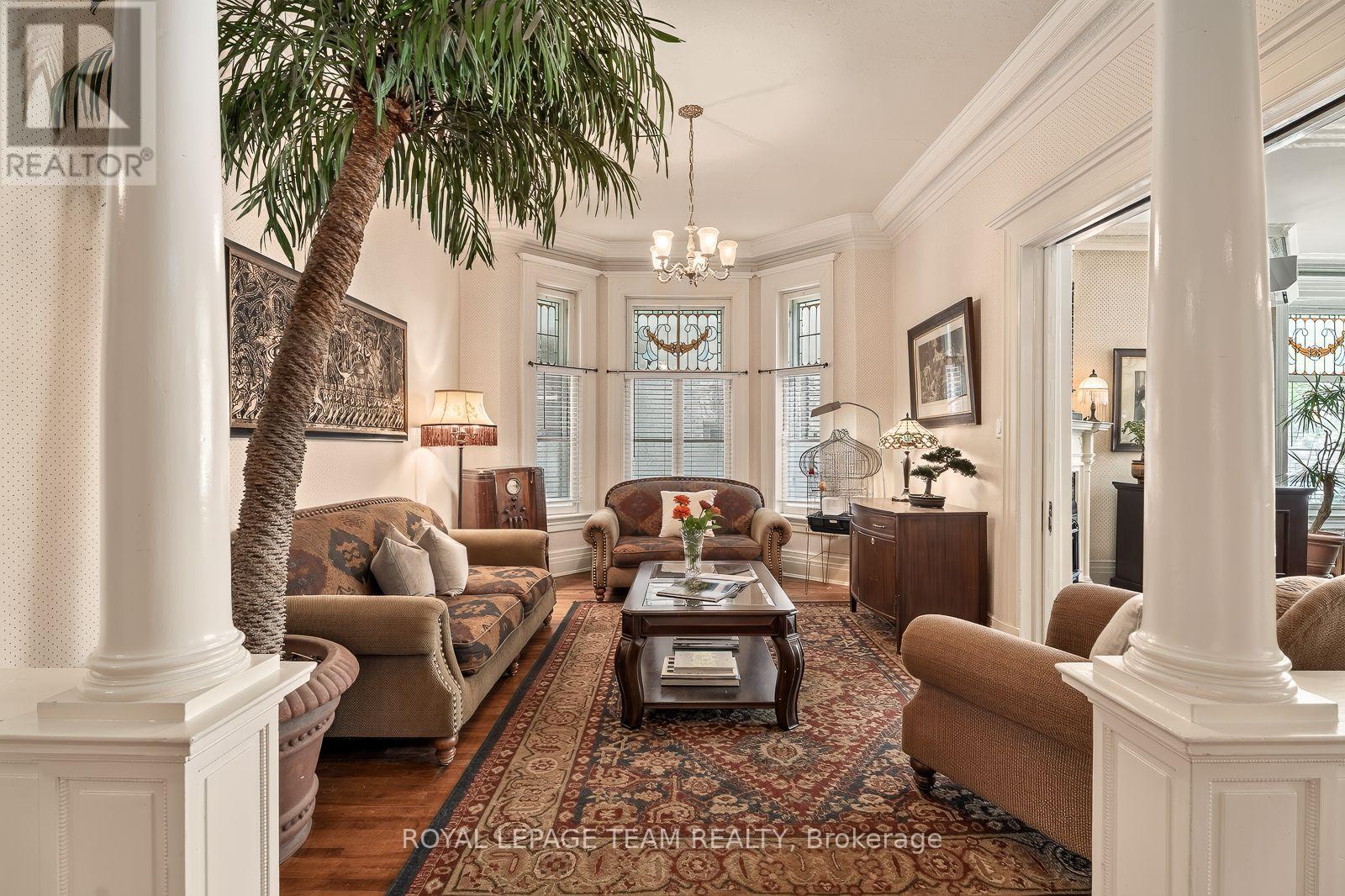 525 KING EDWARD AVENUE - 10