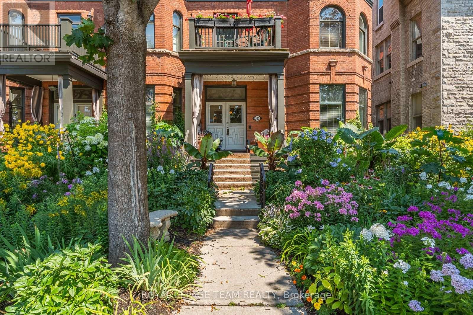 525 KING EDWARD AVENUE - 44