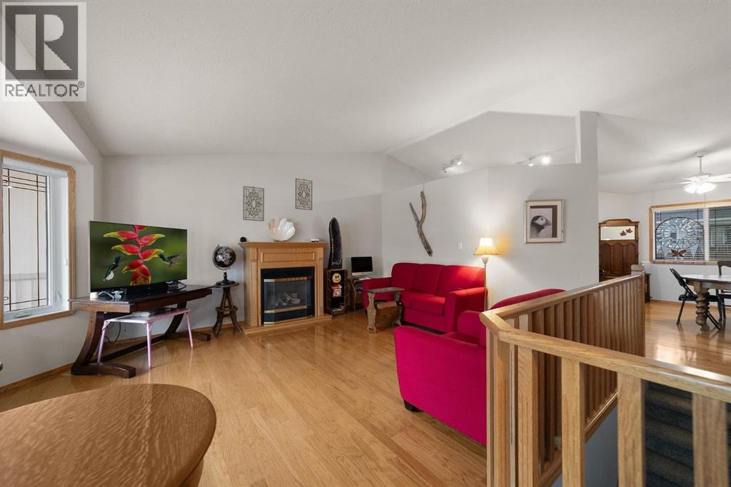 6308 30 Avenue - 4