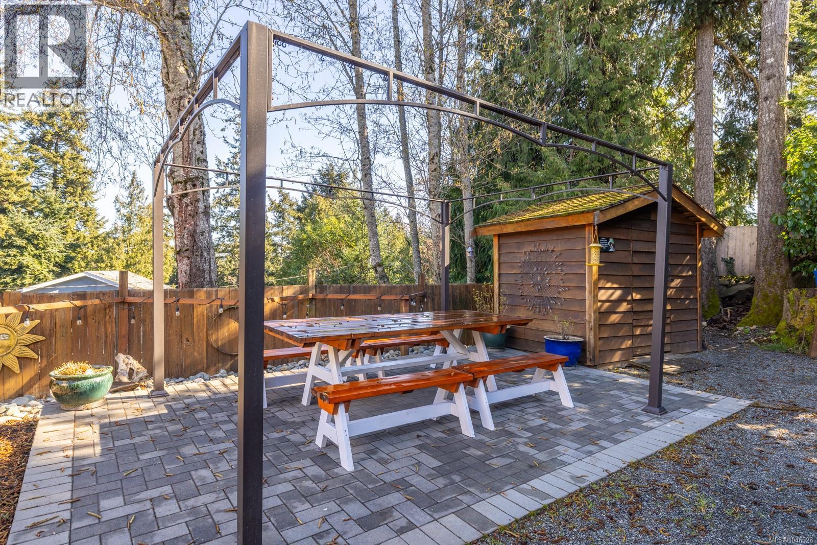 3223 Sedgwick Dr - 44