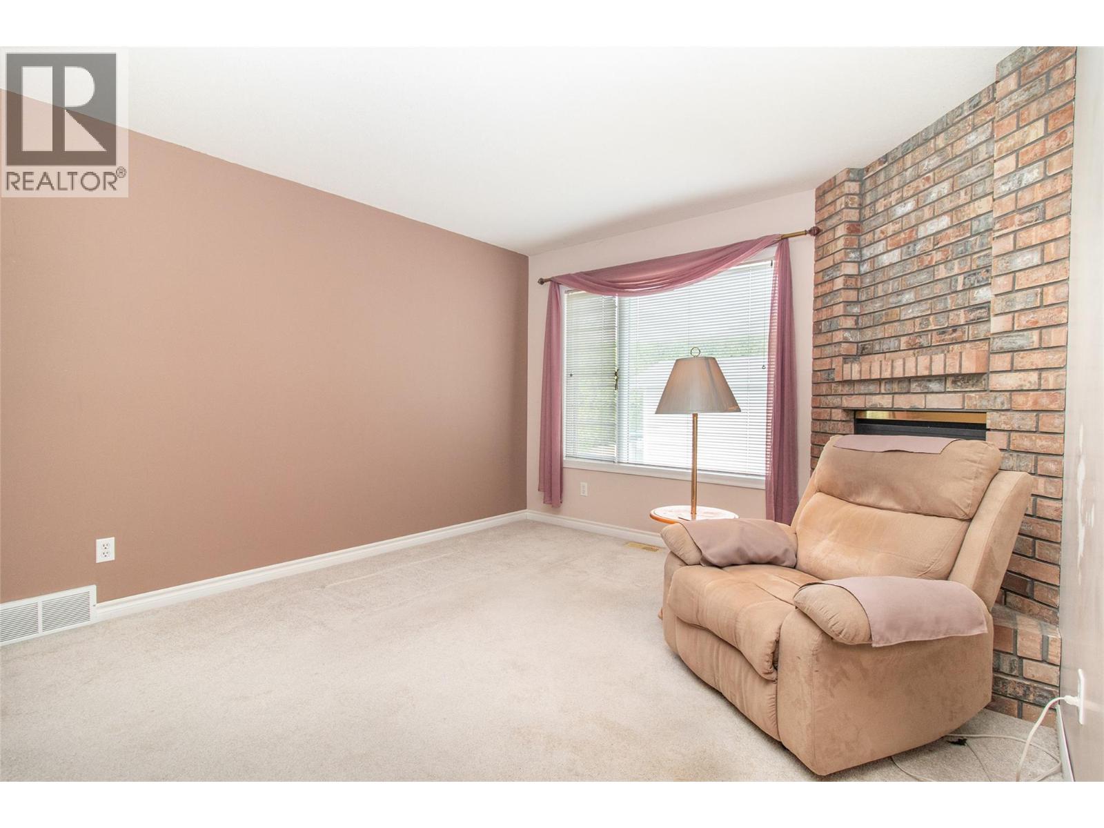 442 1260 Raymer Avenue, Kelowna