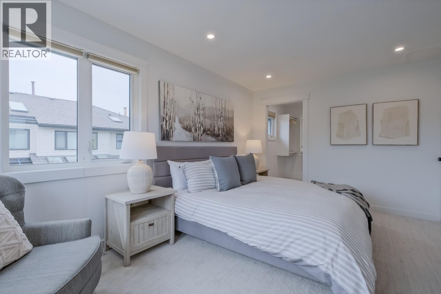 11 414 West Avenue, Kelowna