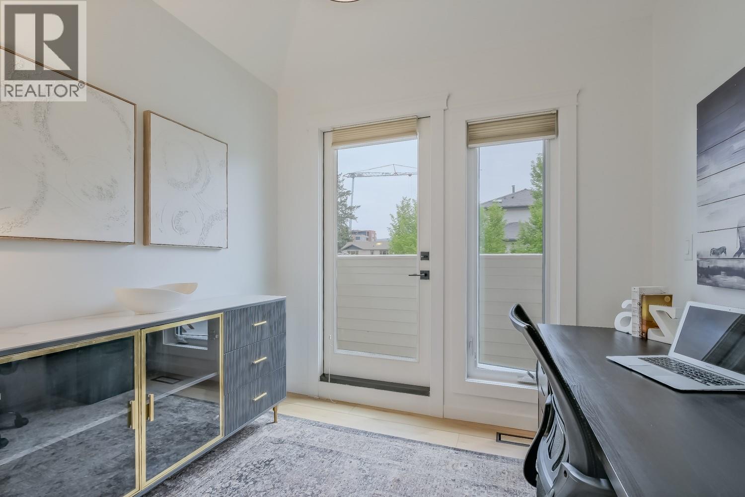 11 414 West Avenue, Kelowna