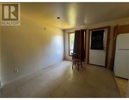 28 Spruce Street, Temagami, ON P0H2A0 Photo 6