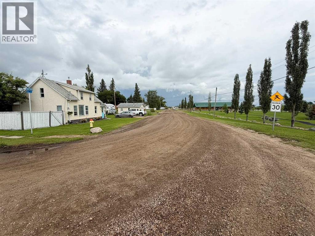 5316 46 Avenue - 23