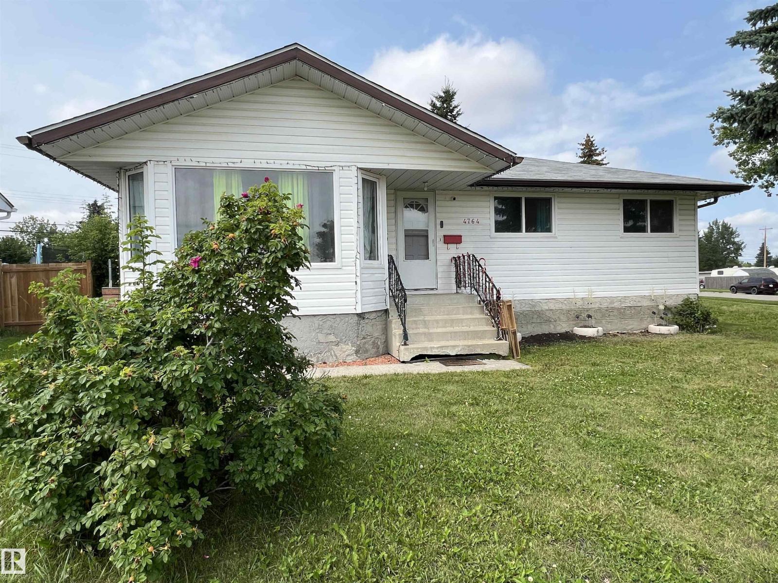 4764 43 St. - Image 4