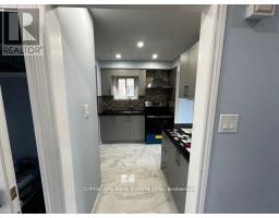 Kitchen - 82 Chatfield Drive, Ajax, ON L1T2J9 Photo 6