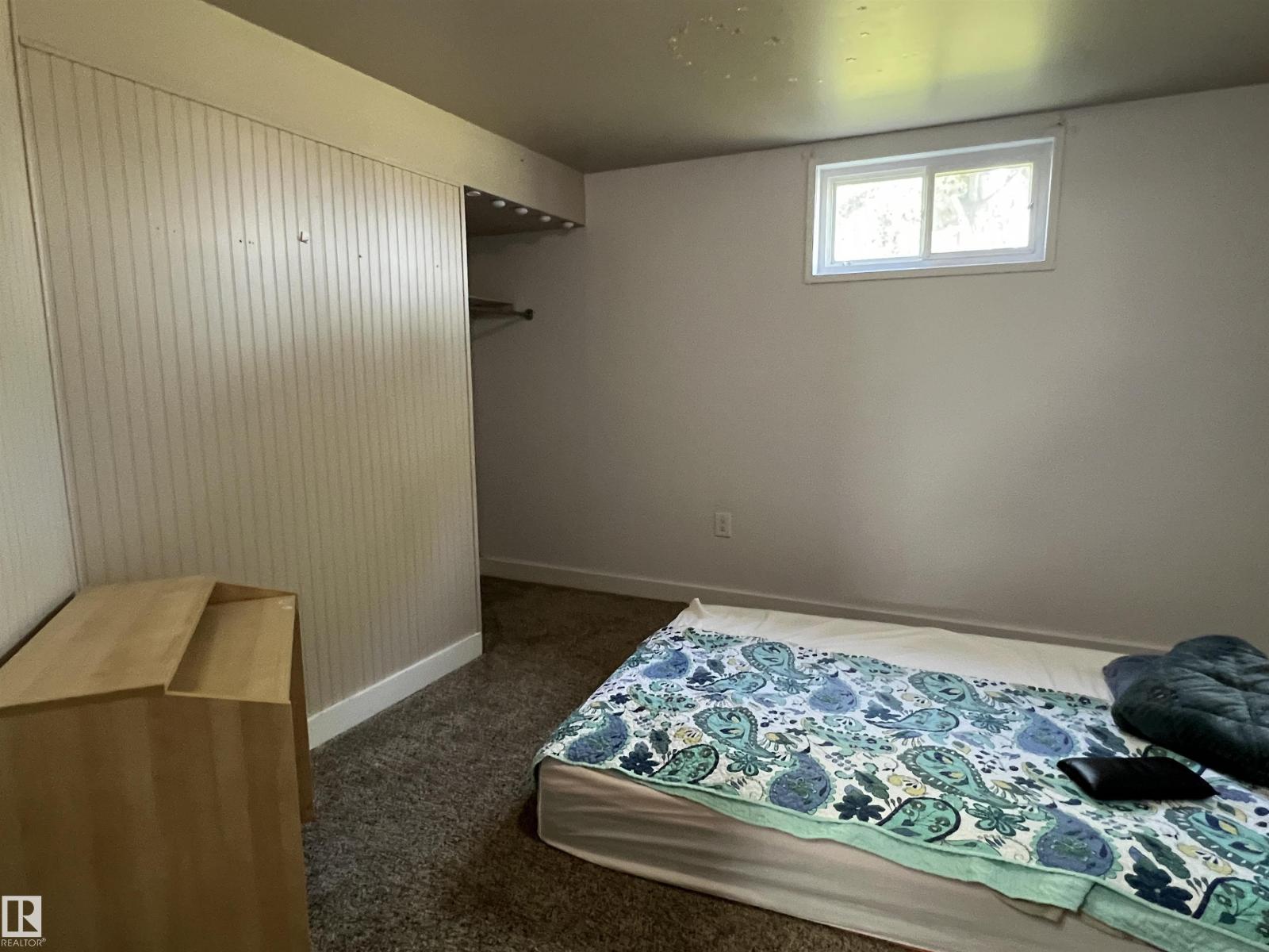 4764 43 St. - Image 27