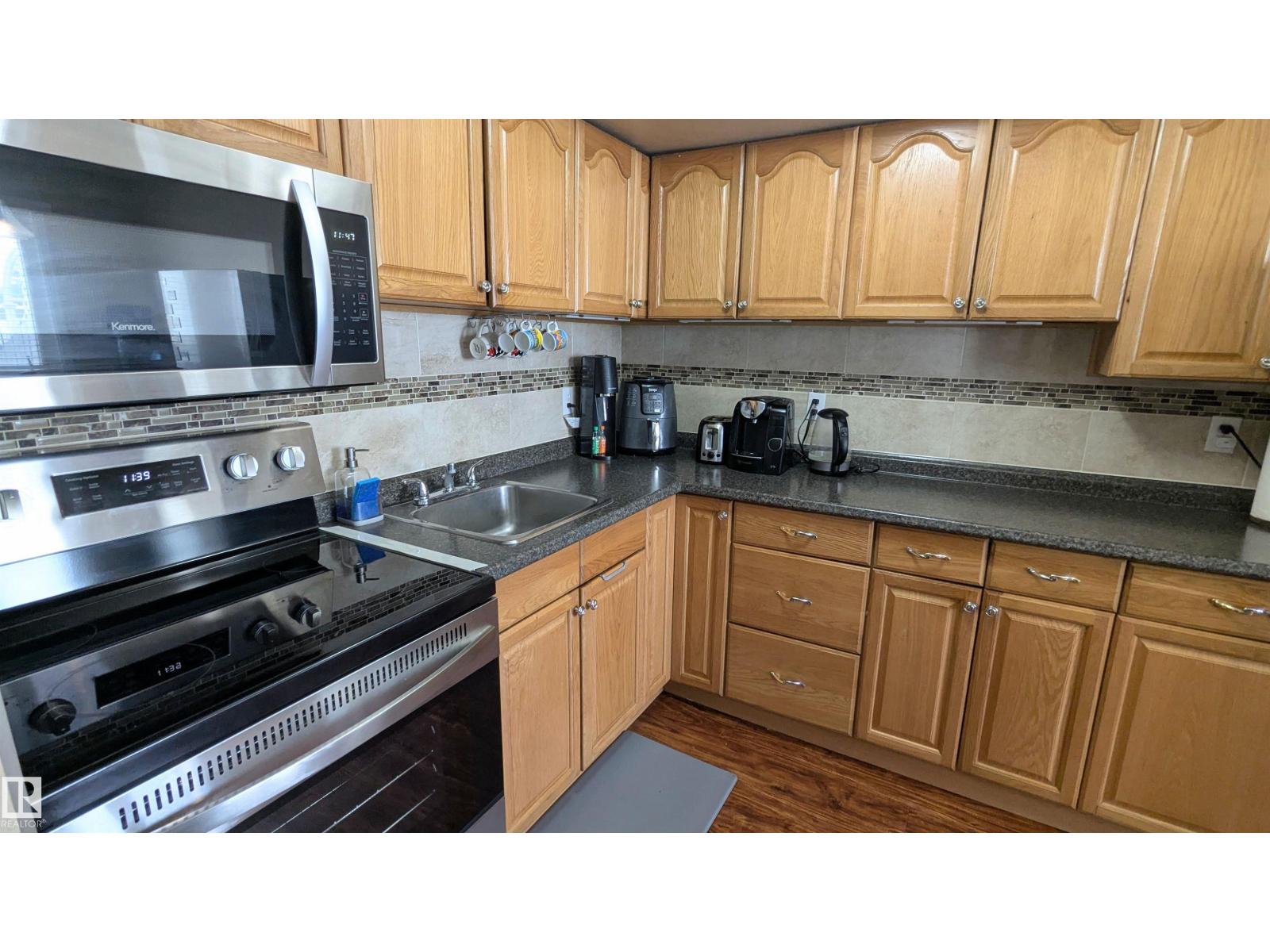 #104 16344 109 ST NW - Image 5