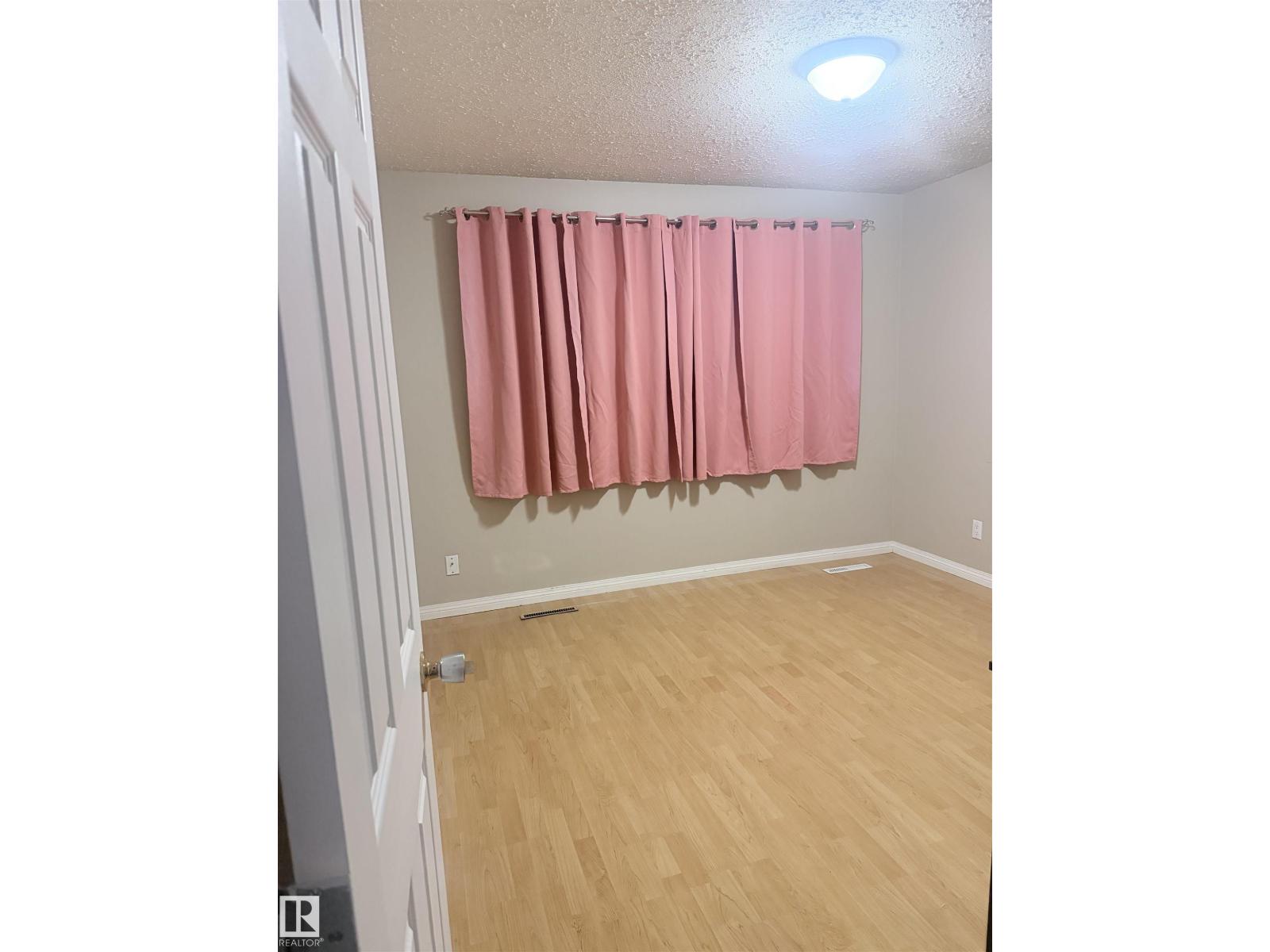 4764 43 St. - Image 49