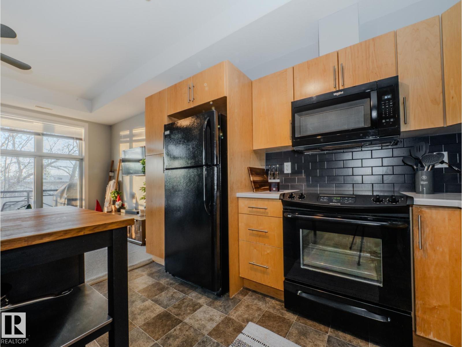 #310 10808 71 AV NW - Image 17