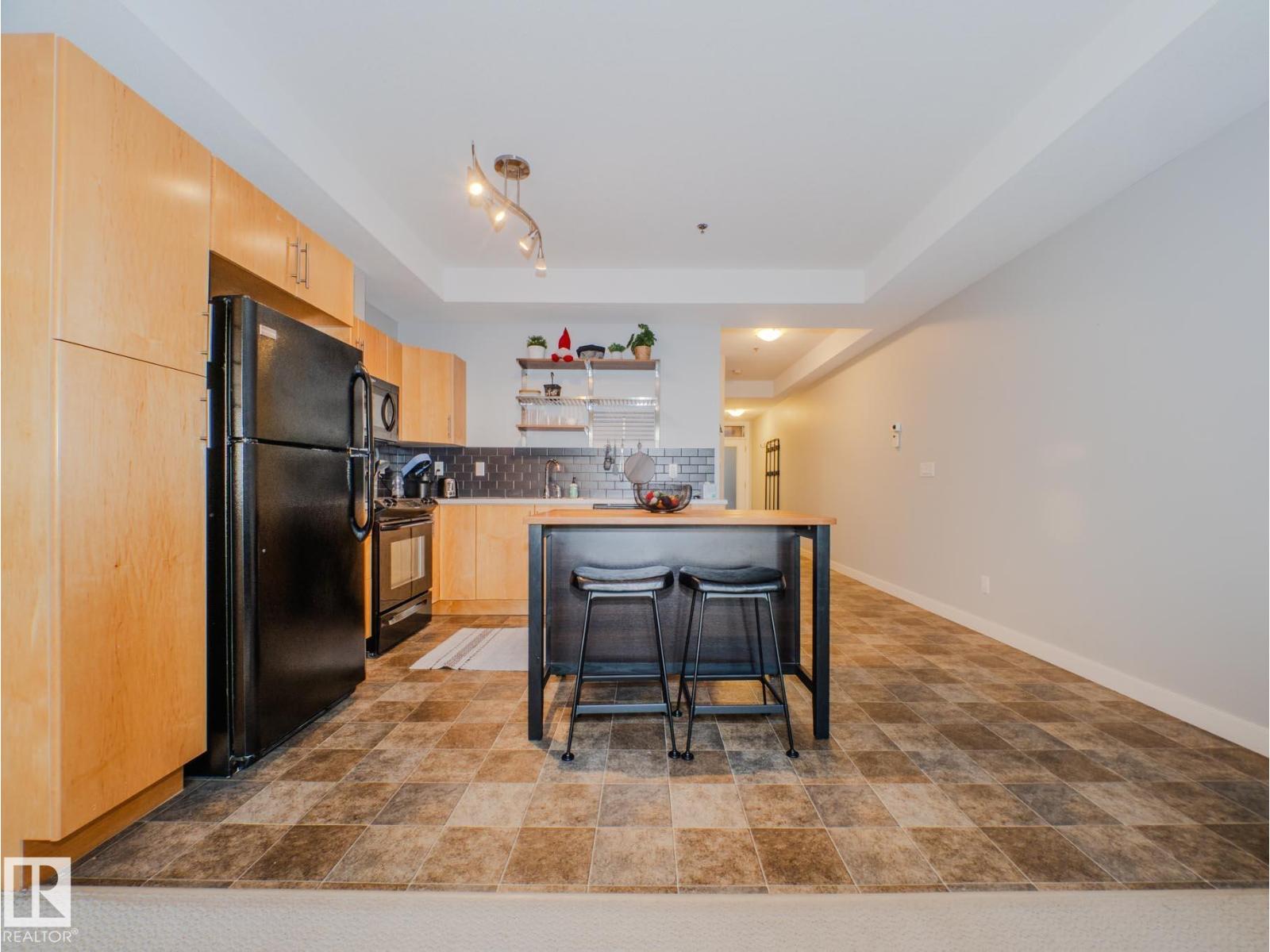 #310 10808 71 AV NW - 12