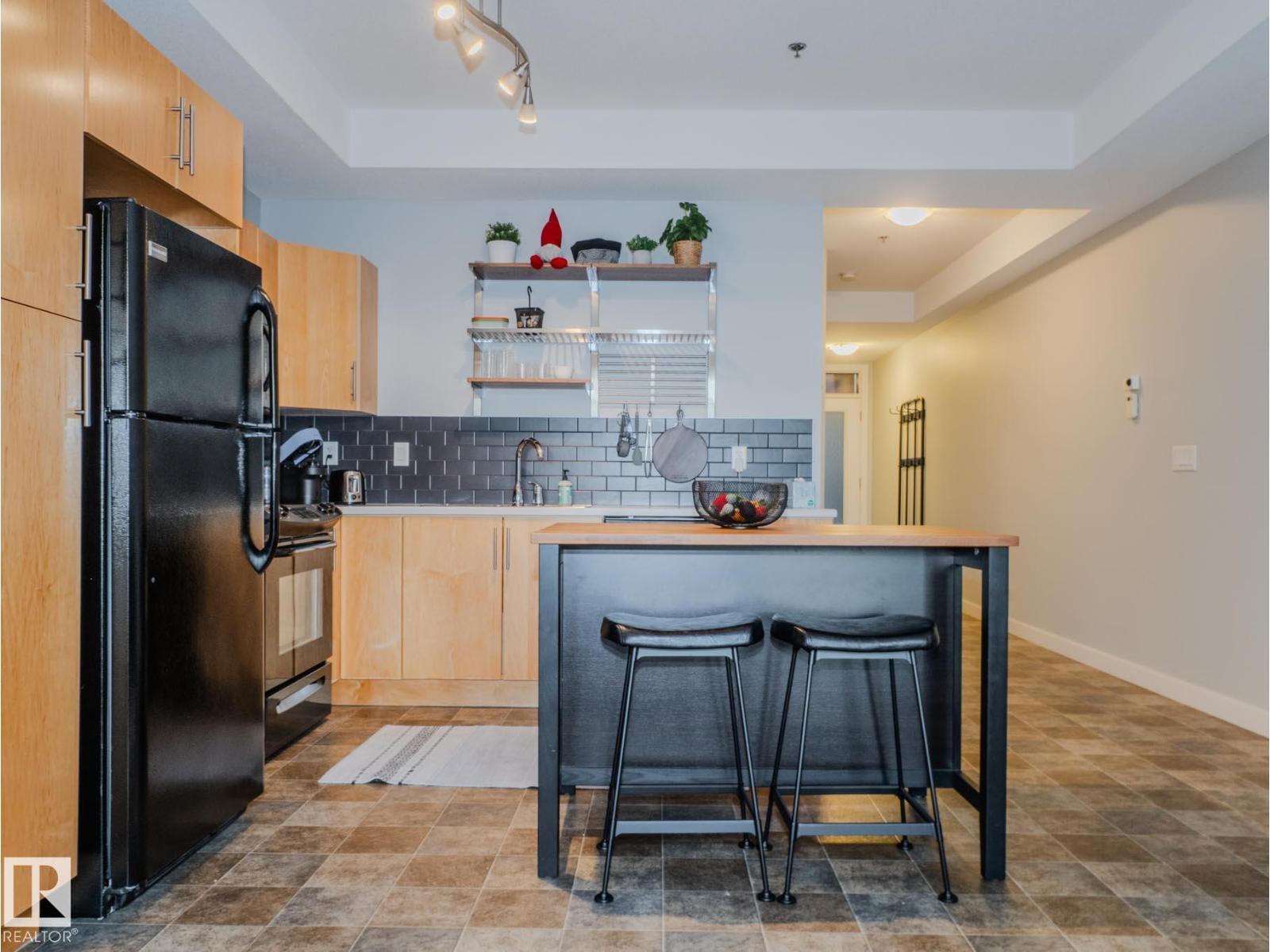 #310 10808 71 AV NW - 13