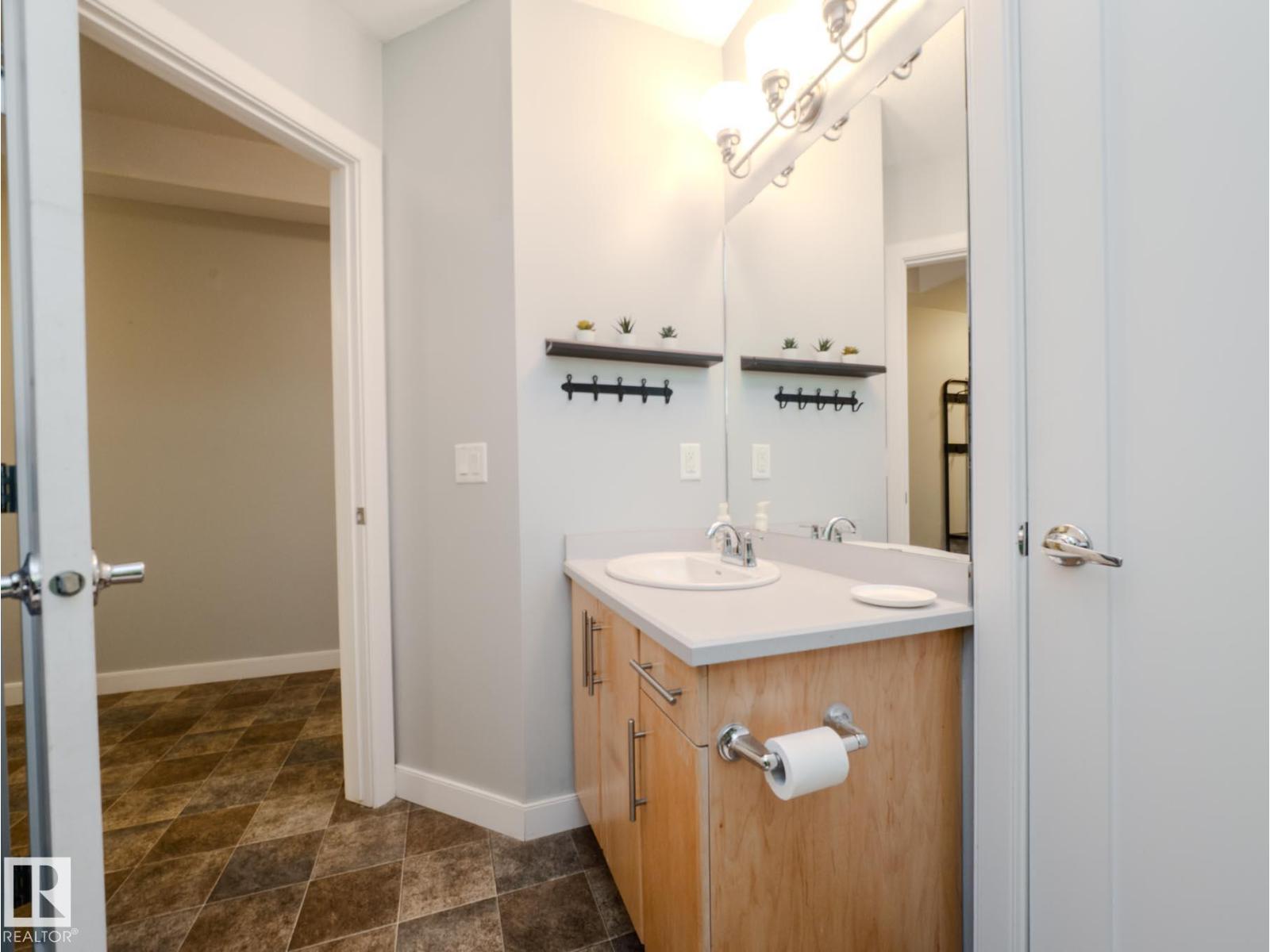 #310 10808 71 AV NW - 23