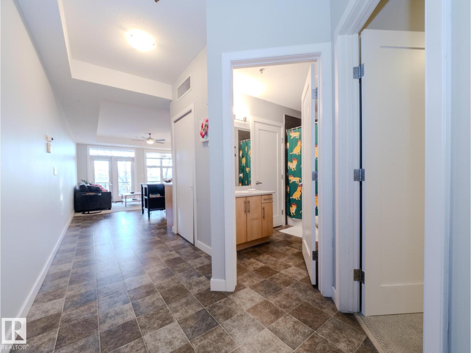 #310 10808 71 AV NW - 19