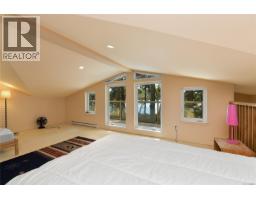 647 Dinner Bay Rd, Mayne Island, BC V0N2J2 Photo 51