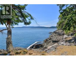 647 Dinner Bay Rd, Mayne Island, BC V0N2J2 Photo 55
