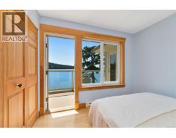 647 Dinner Bay Rd, Mayne Island, BC V0N2J2 Photo 30