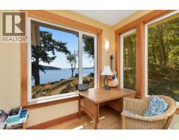647 Dinner Bay Rd, Mayne Island, BC V0N2J2 Photo 24