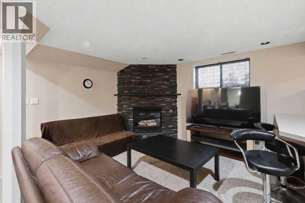 2808 19 Street NW - 21