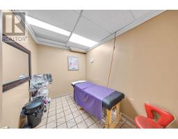 2282 Islington Avenue, Toronto, ON M9W3W8 Photo 12
