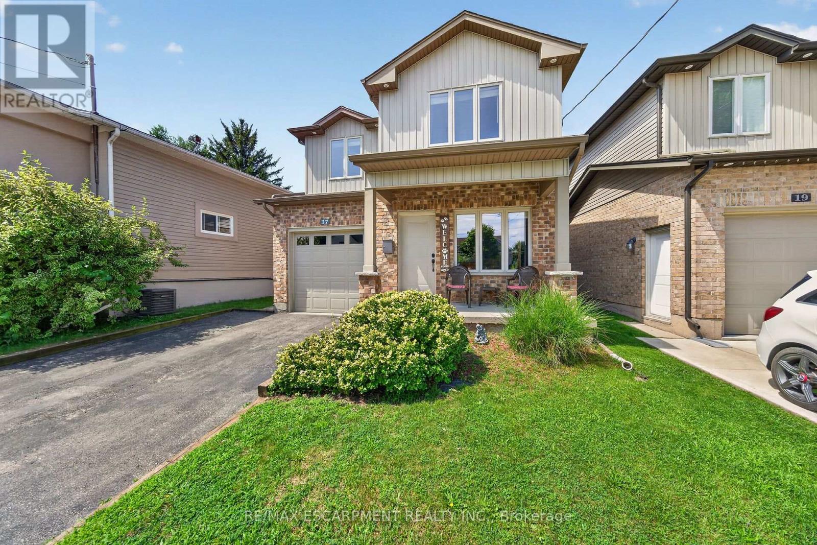 17 GRANTHAM AVENUE S, St. Catharines (E. Chester) — photo 3