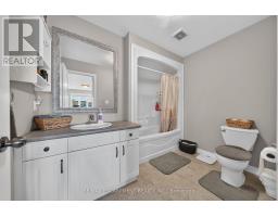 17 Grantham Avenue S, St  Catharines, ON L2P3B3 Photo 30