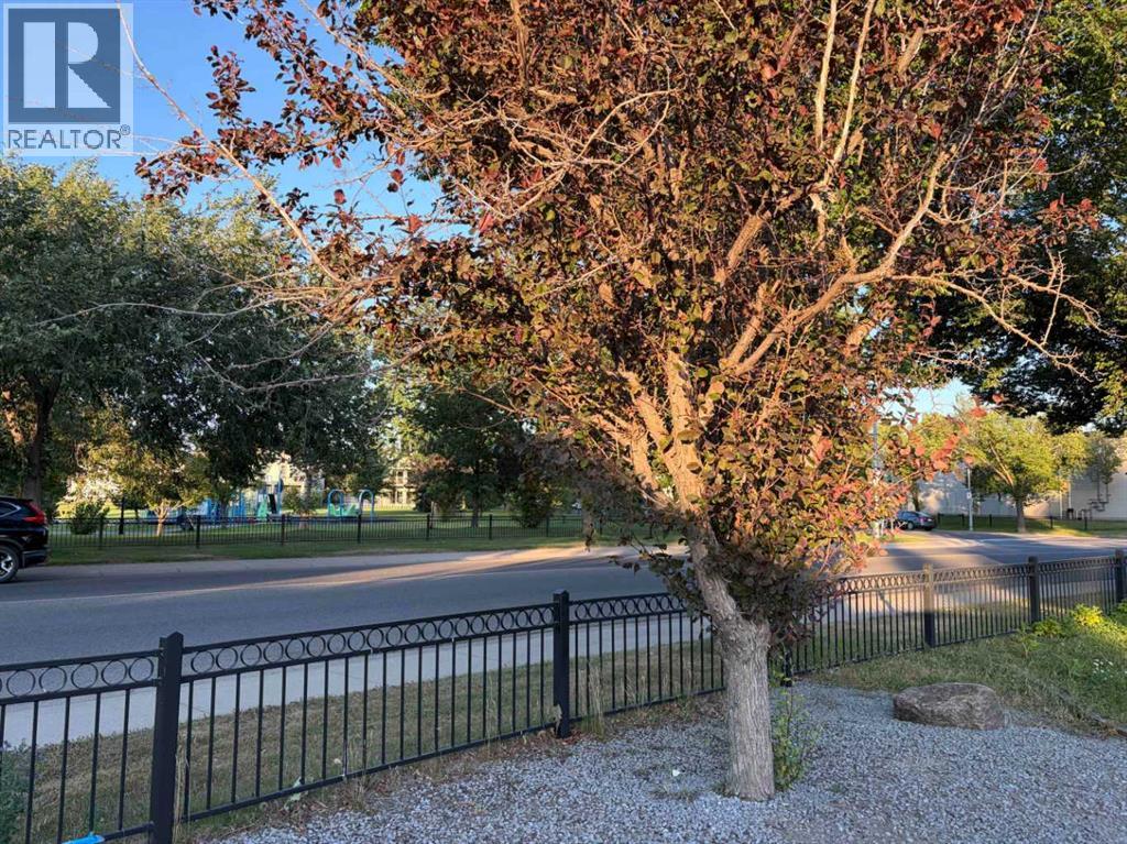 52 Ermineview Way North - Photo 27