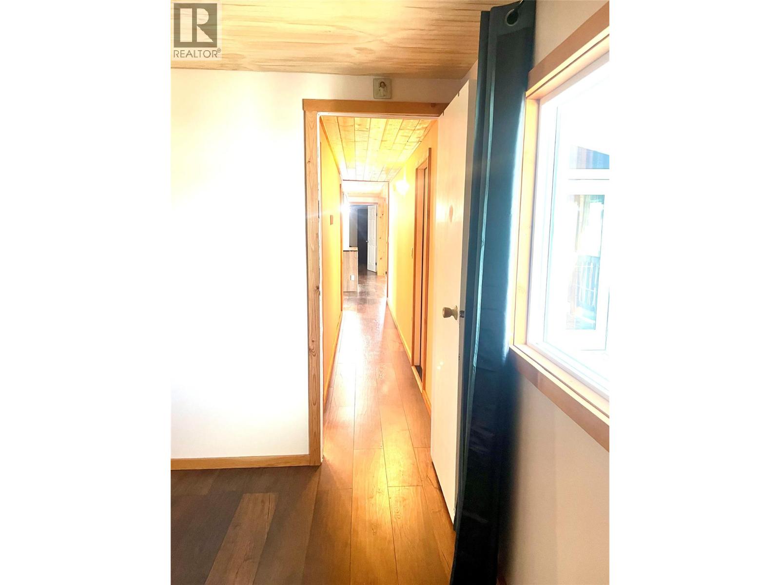 Pad #14 - 5174 Lambert Road - 17