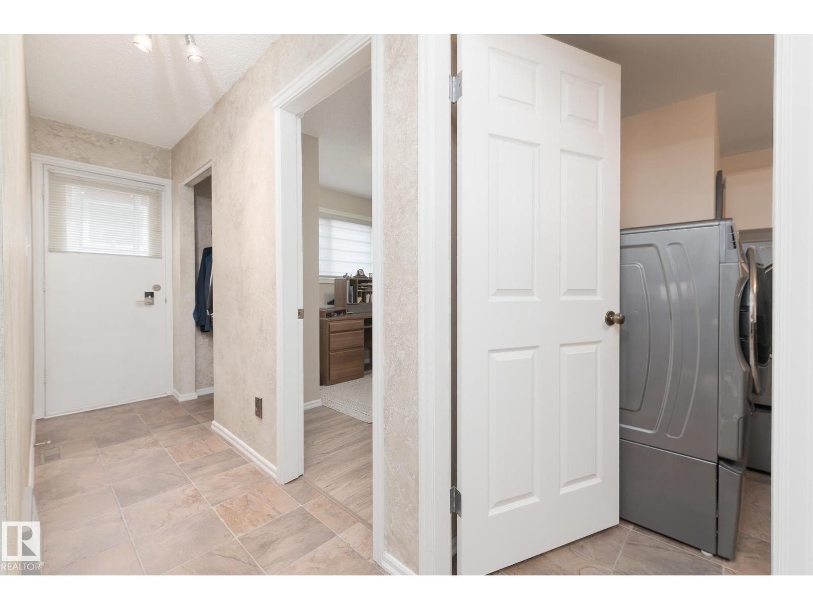 94 MARLBORO DR - Image 31