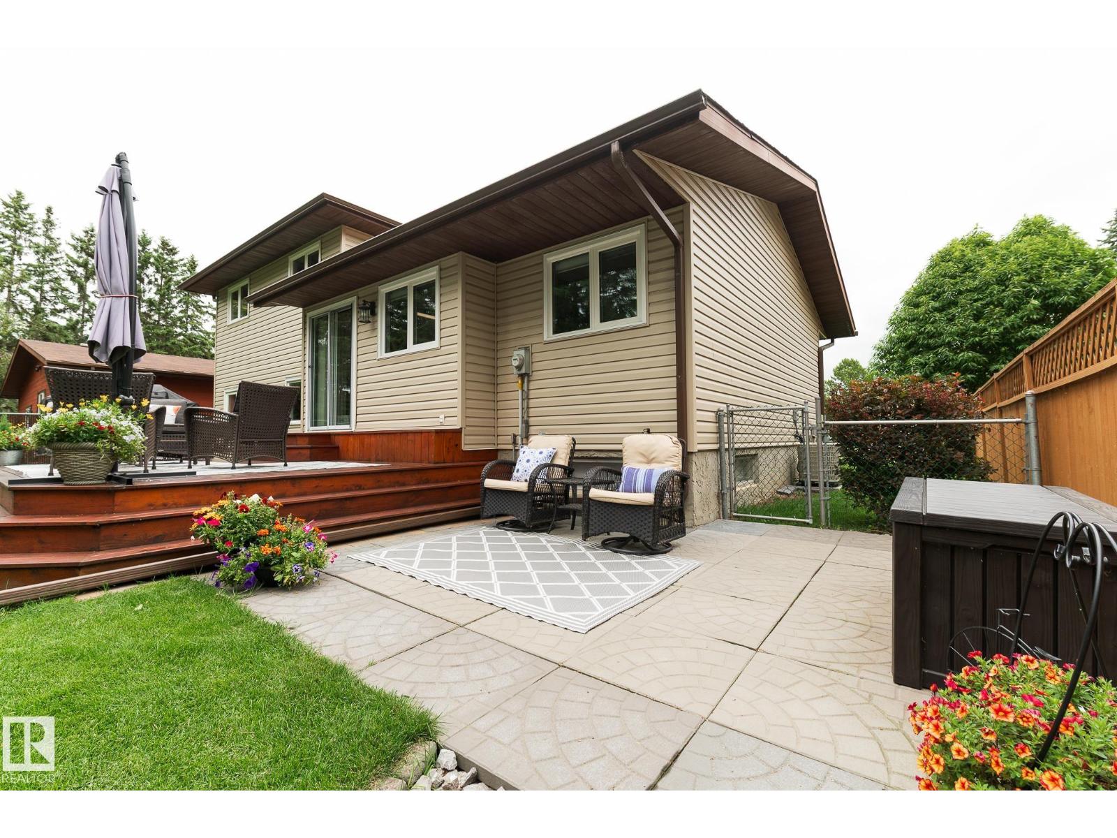 94 MARLBORO DR - 45