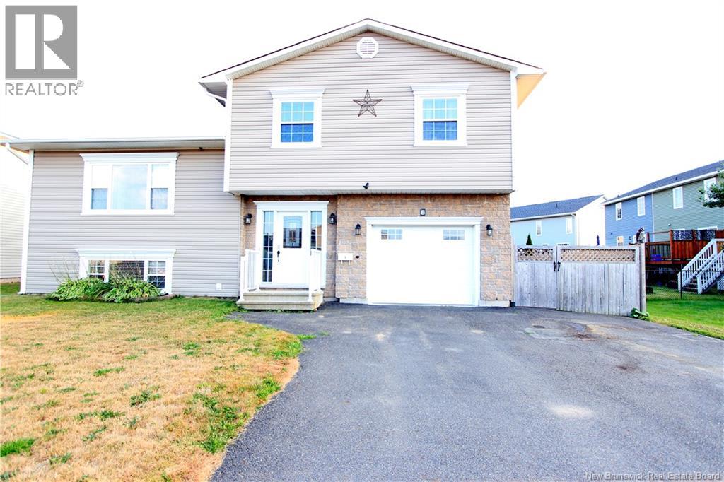 8 Hallihan Drive