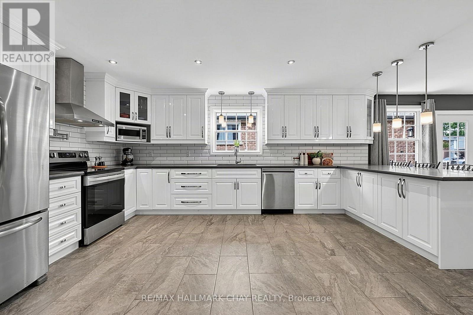 334 PARKWOOD AVENUE - 7