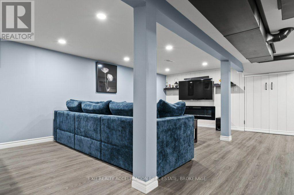 76 HESSFORD STREET - 27