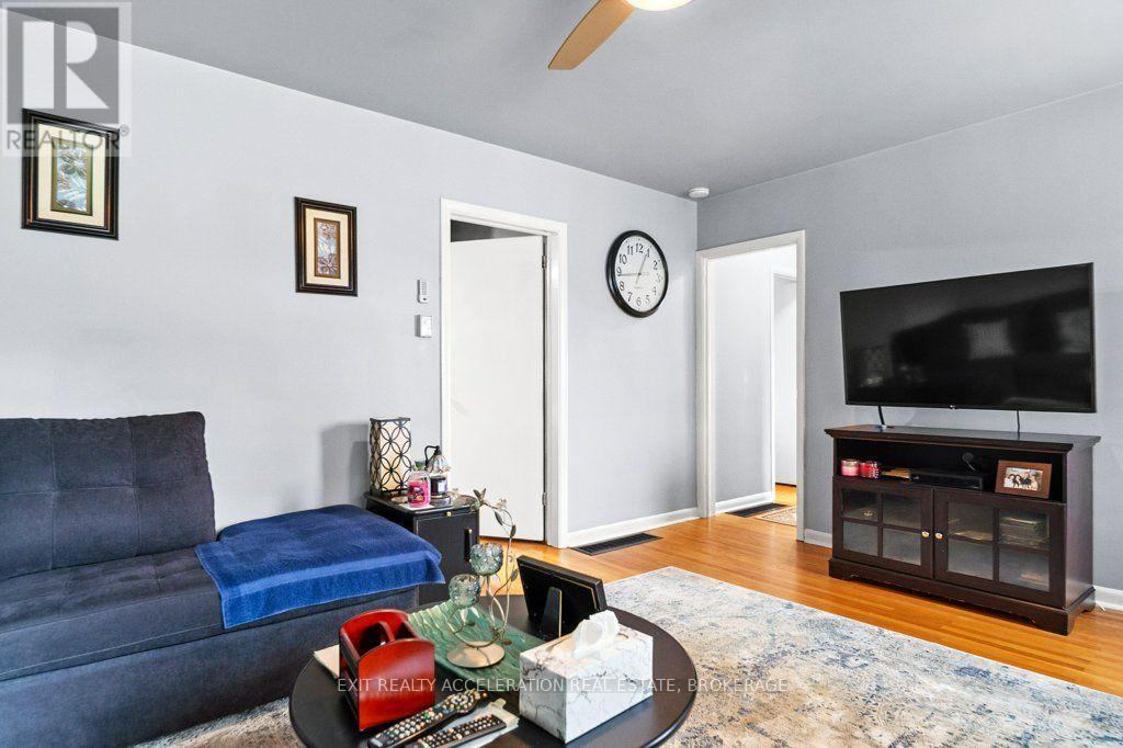 76 HESSFORD STREET - 9