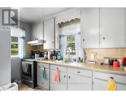 76 Hessford Street, Greater Napanee, ON K7R2Z1 Photo 11