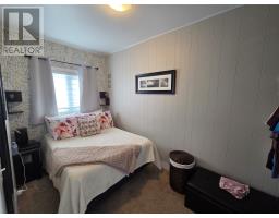 1 Evans Point thumbnail 25