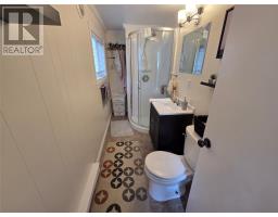 1 Evans Point thumbnail 29