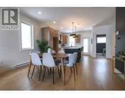 64 Trenton Drive thumbnail 14