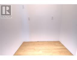 64 Trenton Drive thumbnail 15