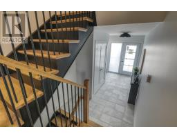 64 Trenton Drive thumbnail 18
